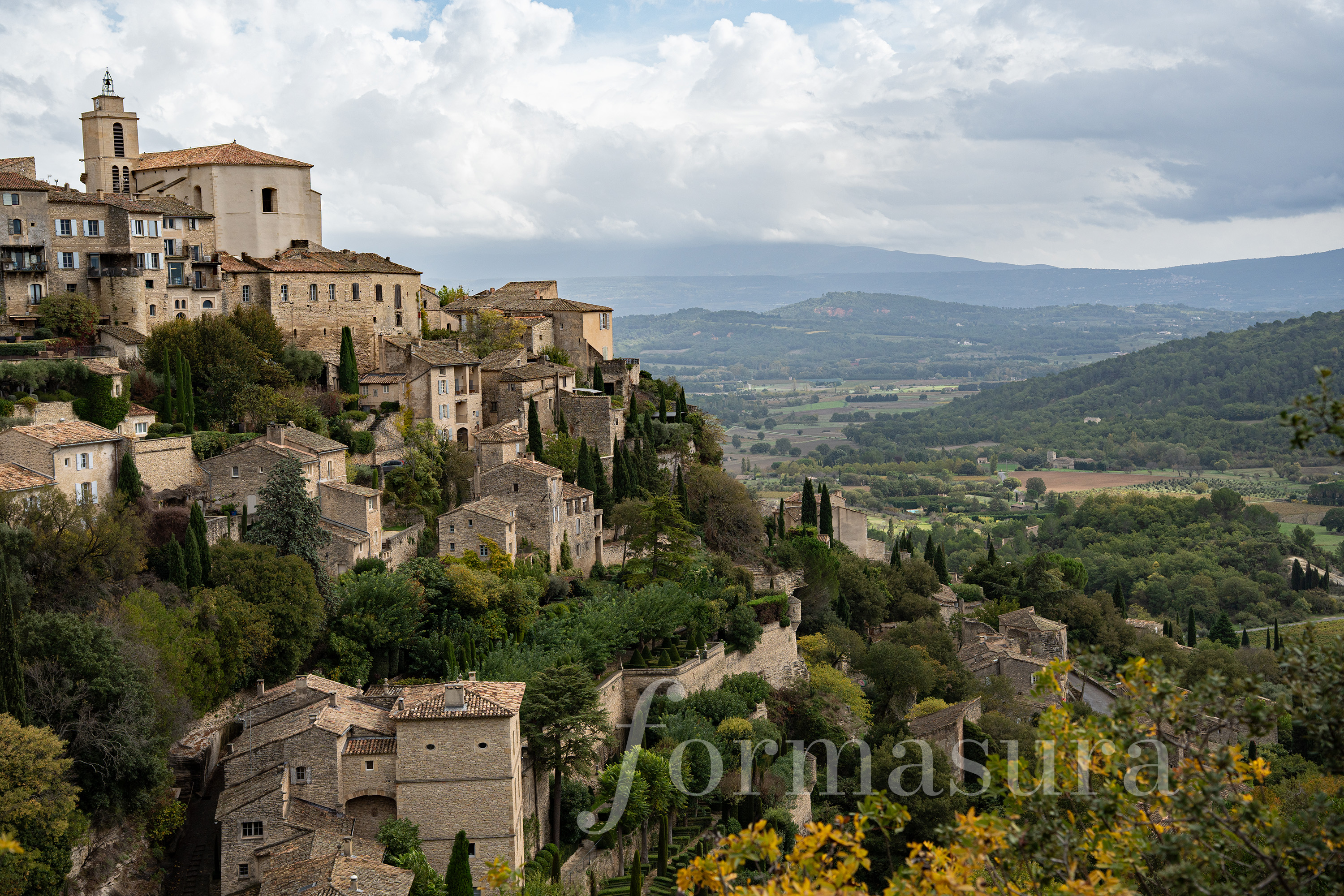 The road to Gordes, Vaucluse